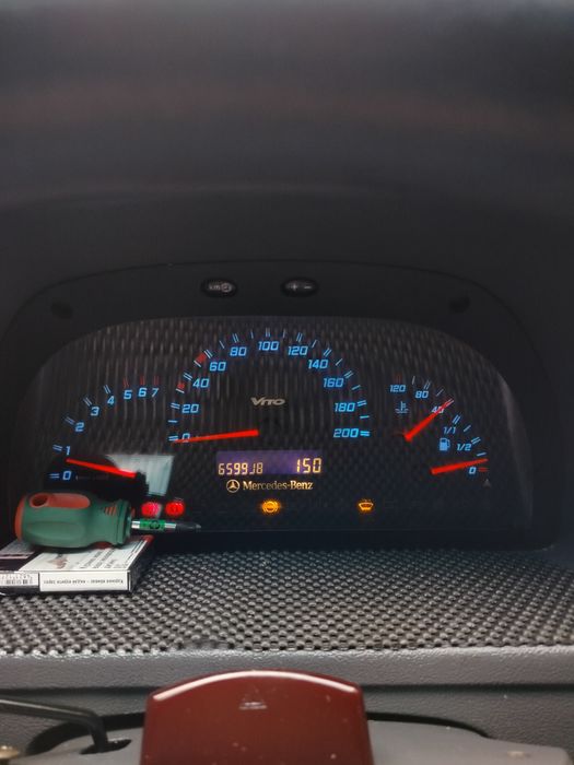 Мерседес Вито 112 2.2 дизель . Mersedes vito