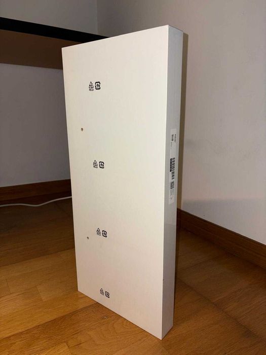 Estante branca IKEA SELADA