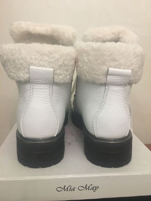 Ботинки Evie 33р Новые