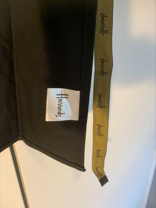 Fartuch Fartuszek kuchenny Harrods NOWY oryginalny z UK