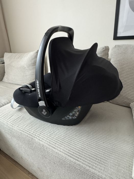 Maxi cosi cabrio fix plus baza