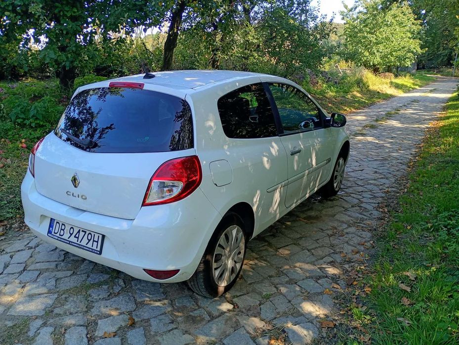 Renault Clio 1.2 benzyna 2009r