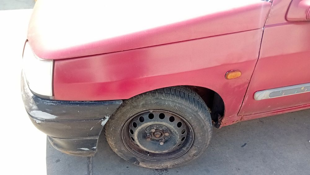 Guarda-lamas esquerdo RENAULT Clio I (B/C57_, 5/357_)