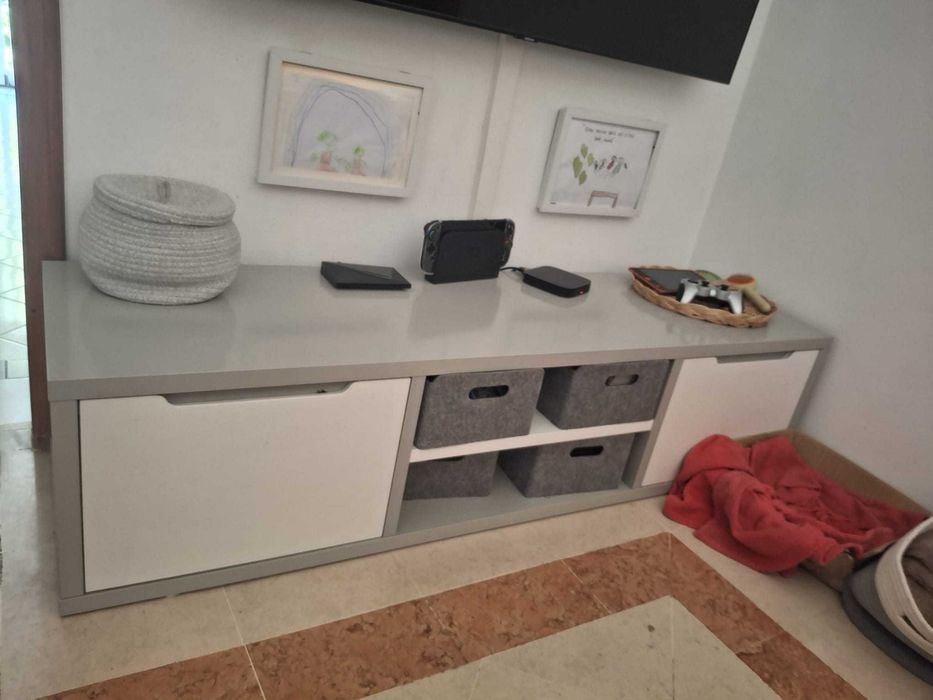 Móvel TV Cinzento/Branco