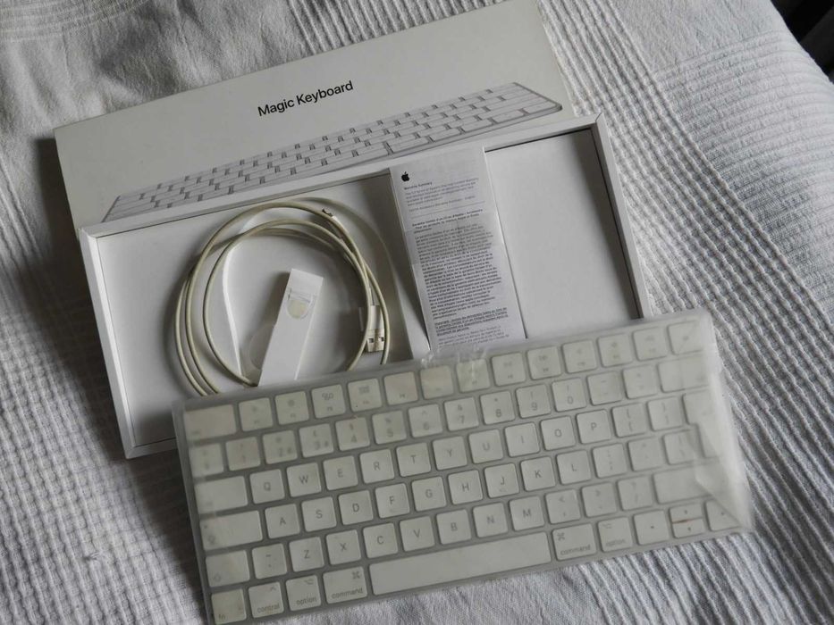 Klawiatura Apple Magic Keyboard bezprzewodowa - przesylka 0zł !