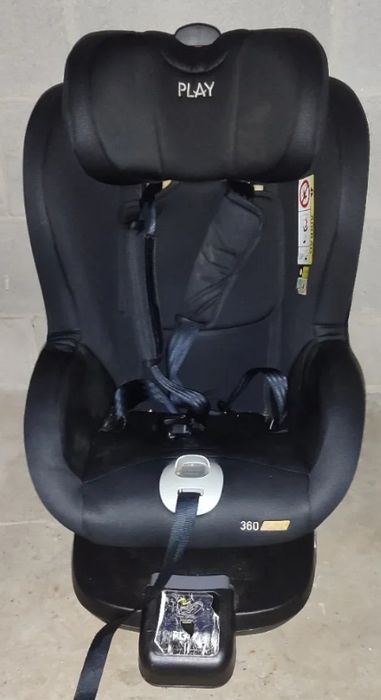 Cadeira auto  Play Isofix 360°
Como nuevo
