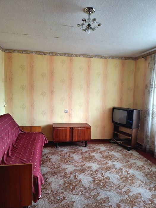 Двокімнатна квартира по вул.  Корабельна