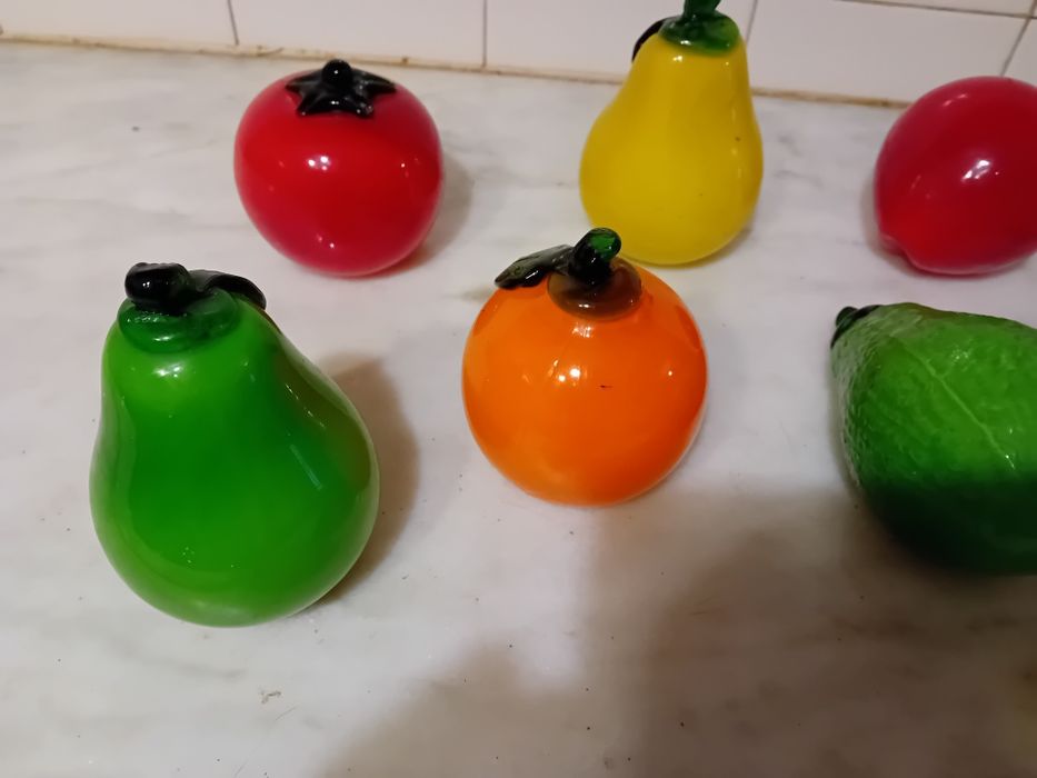 Conjunto de Frutas em Vidro