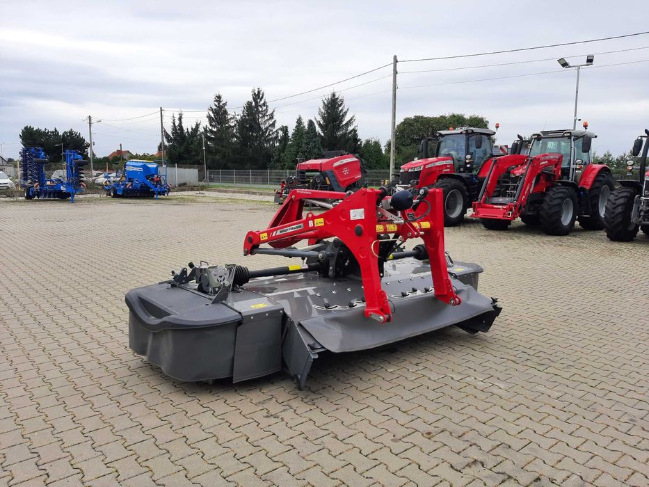 Kosiarka czołowa z kondycjonerem Massey Ferguson DM 316 FQ-KC