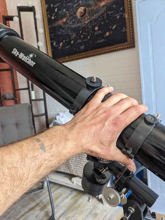 Телескоп Sky-Watcher 90/900 EQ рефрактор, монтировка, тренога