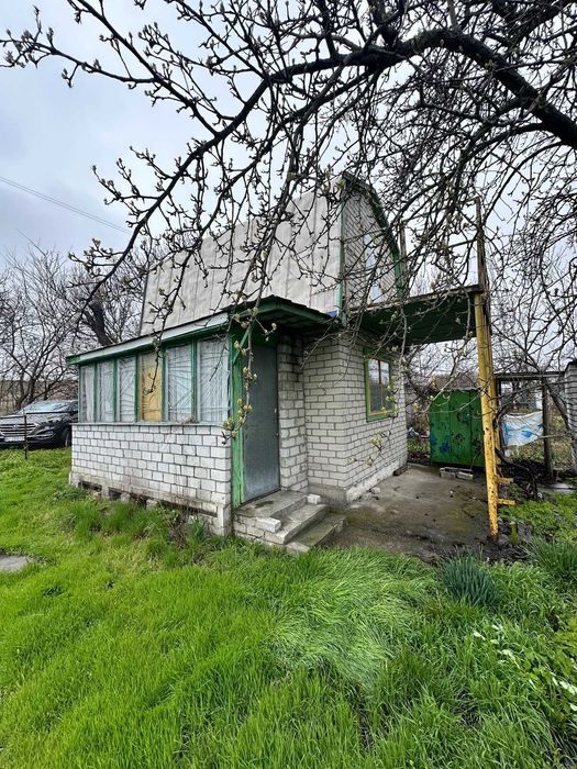 Продаж дачі біля Дніпра в кооперативі 'Дніпр'