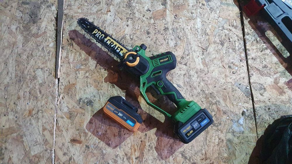Акумуляторна електропила Pro-craft 2 акамулятори по 4а