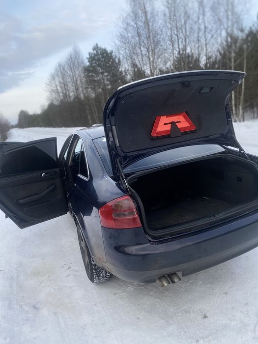 Audi A6C5 1.9TDI (Рестайлінг) на запчастин або підновлення