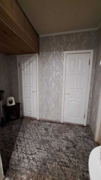 ПРОДАМ КВАРТИРУ, окремі кімнати, спальний район.