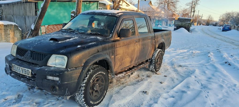 Продам Mitsubishi L200 4x4
