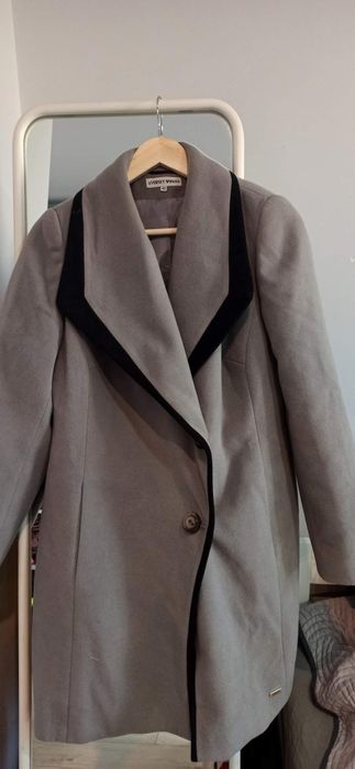 Plaszcz damski 42