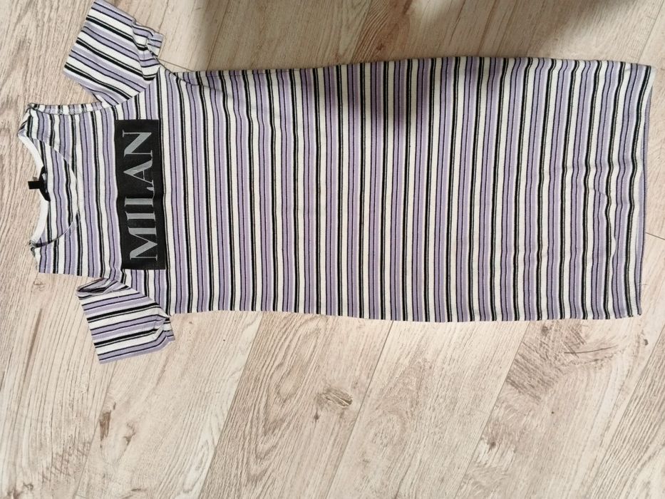 Продам плаття для дівчинки