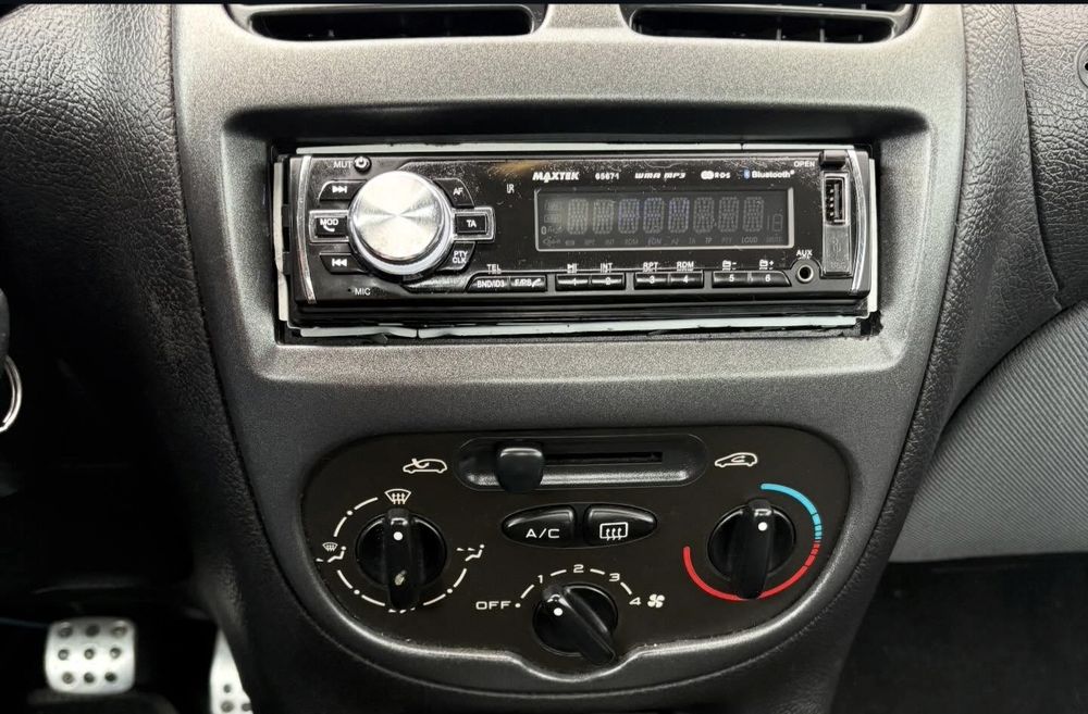 Peugeot 206 CC (2004)