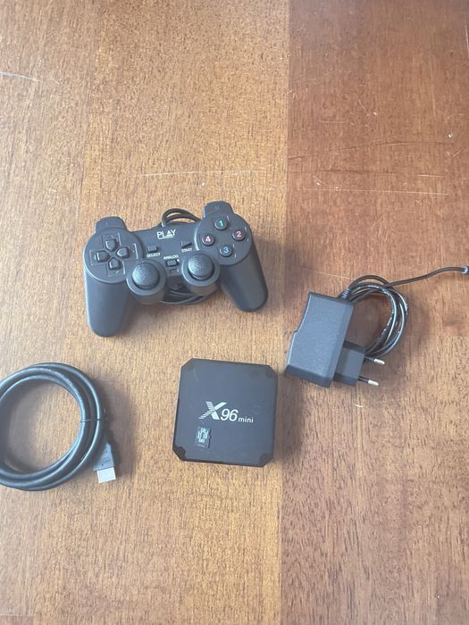 Android TV  box + consola jogos retro