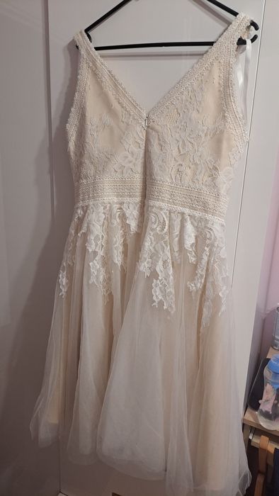 Krótka sukienka ślubna