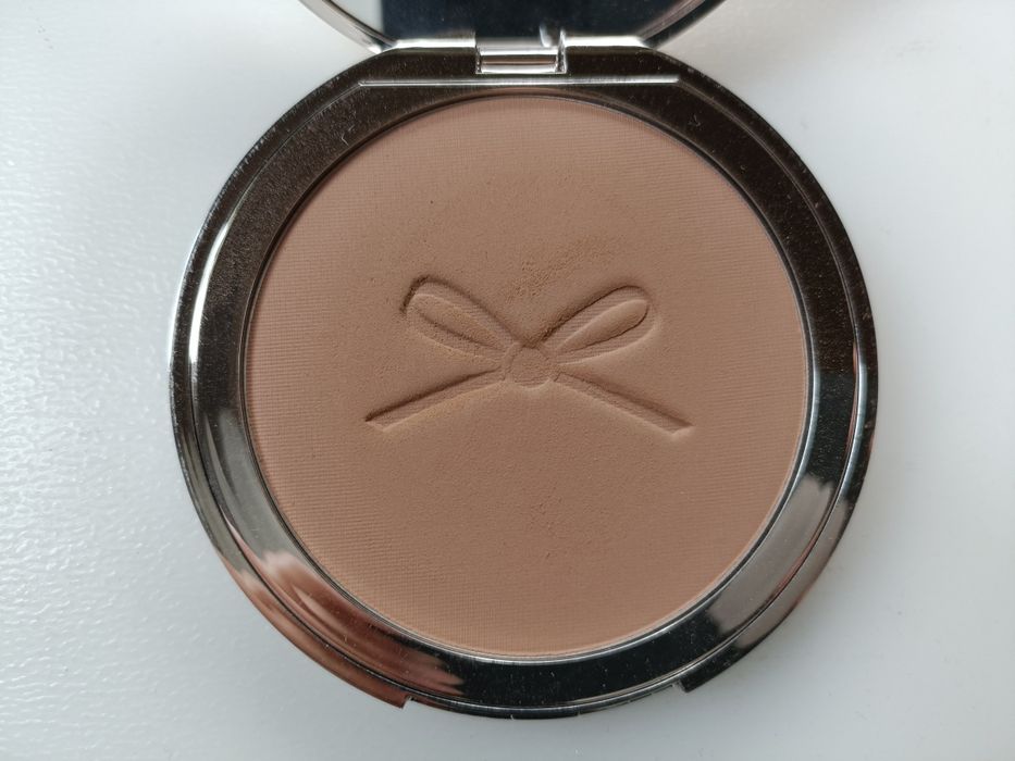 Bronzer ciate palm island