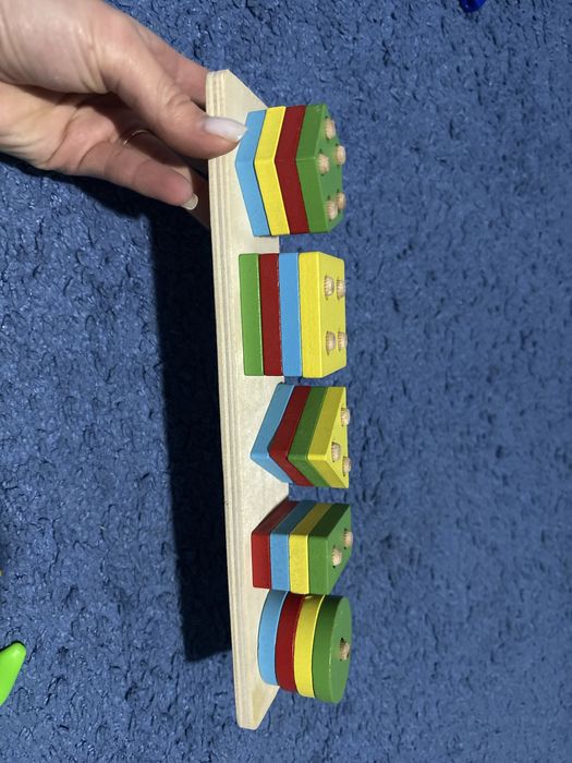 Розвиваючі іграшки,пірамідка,сортер монтессорі