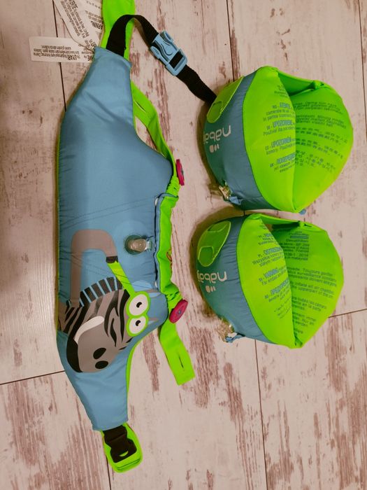 Pas do pływania Decathlon