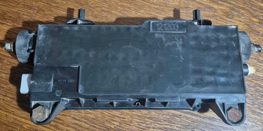 Elektryczny Hamulec Ręczny EPB KUSTER FORD FOCUS C-MAX(03-10r.)1,8 16V