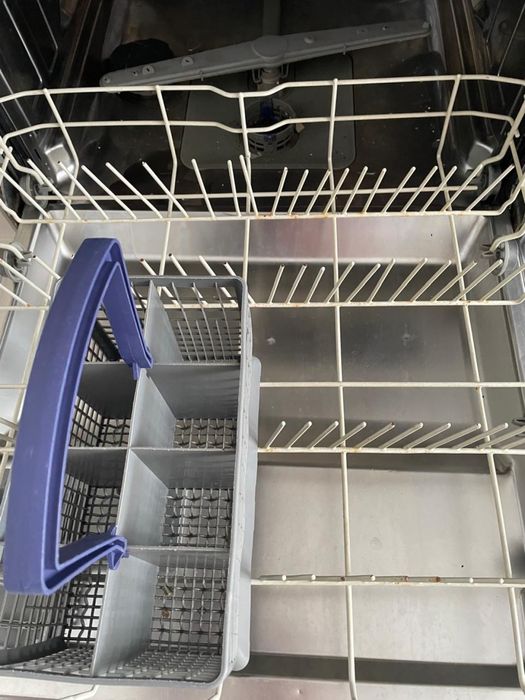Посудомийна машина Beko