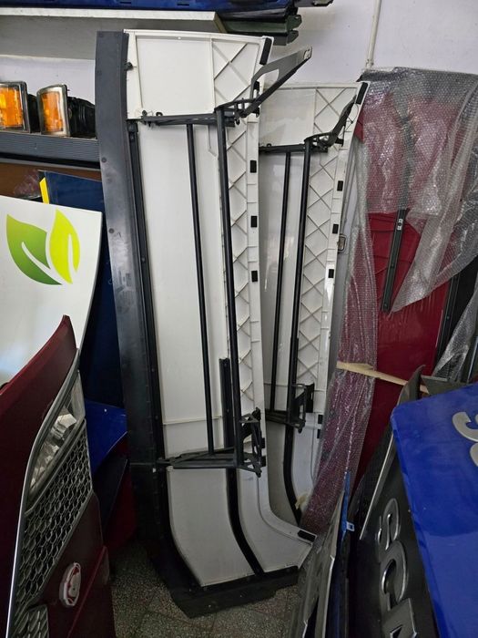 SPOILER LEWY SCANIA S NTG NGS 2588103 KOMPLET