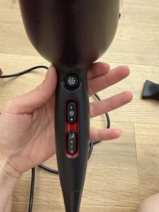 Фен Philips  Prestige Pro
