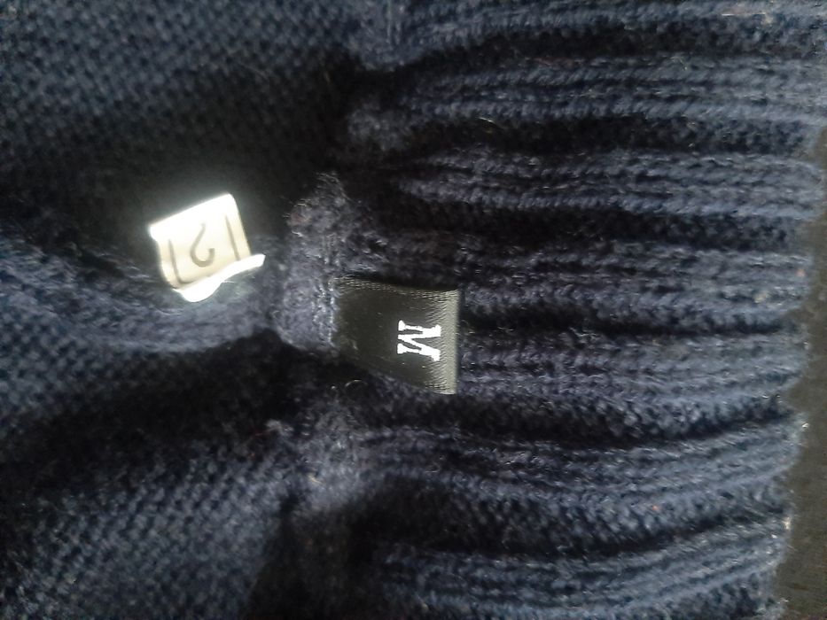 Жіночі ретузи різних розмірів.