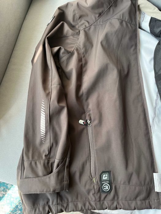 Killtec Decathlon wodoodporna Wiatroodporna kurtka Softshell 152 cm