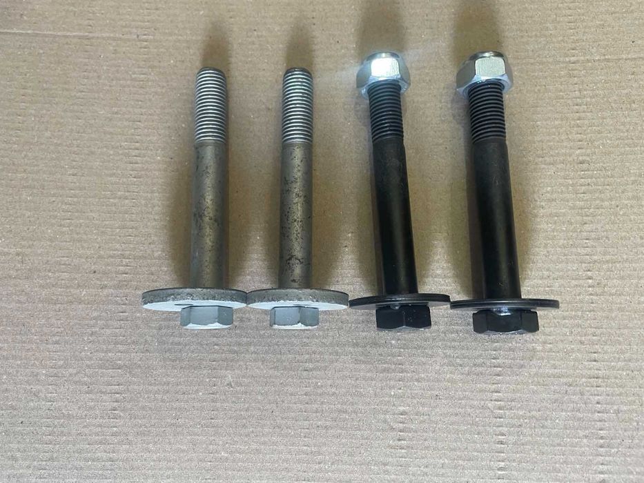 Болт развальный   6508907AA Jeep Cherokee, Dodge Nitro