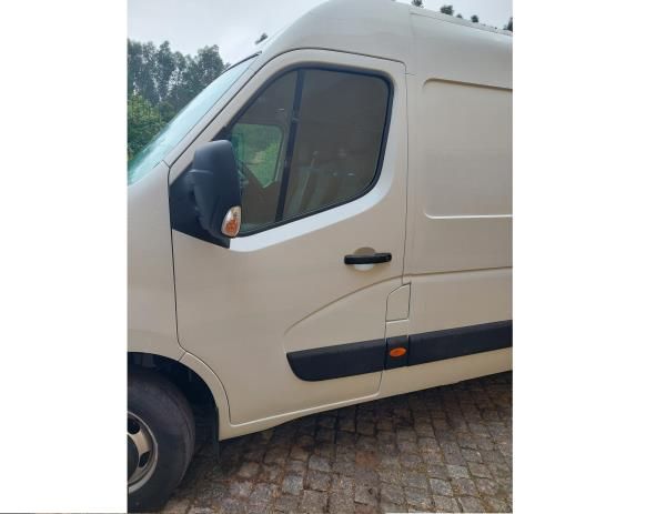 Porta frente esquerda RENAULT Master III (FV)
