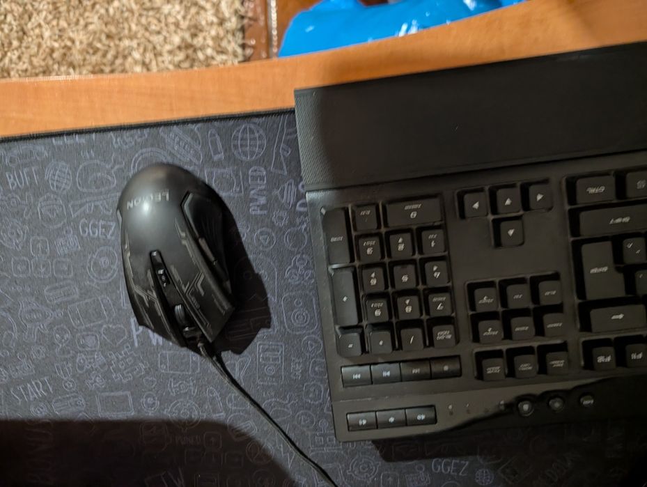 Setup Completo 3 Ecrãs + Periféricos + Estúdio de Som (Praticamente Novo)