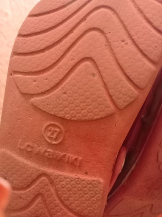 Крокси, бу., 27 р. Рожеві і сині