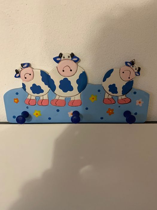 Cabide para quarto criança