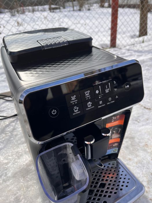 Кавомашина Philips LatteGo Кавоварка Кавова Машина Philips EP 2300