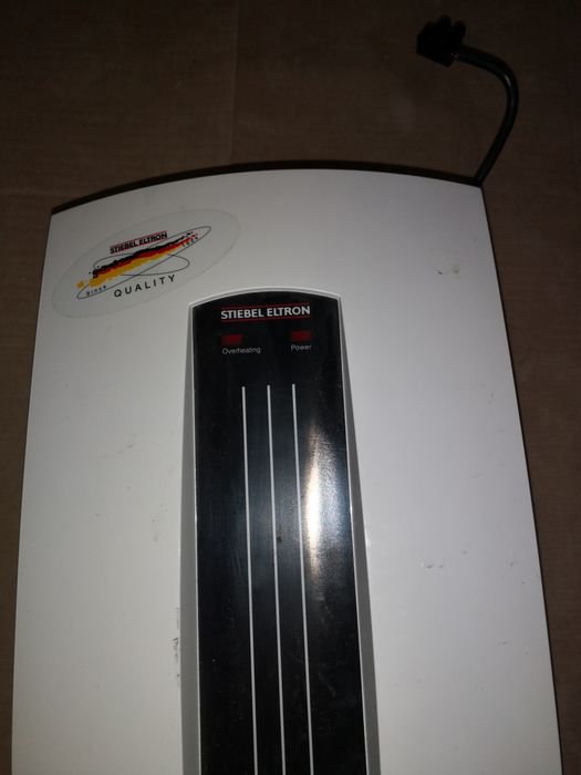 Водонагреватель.