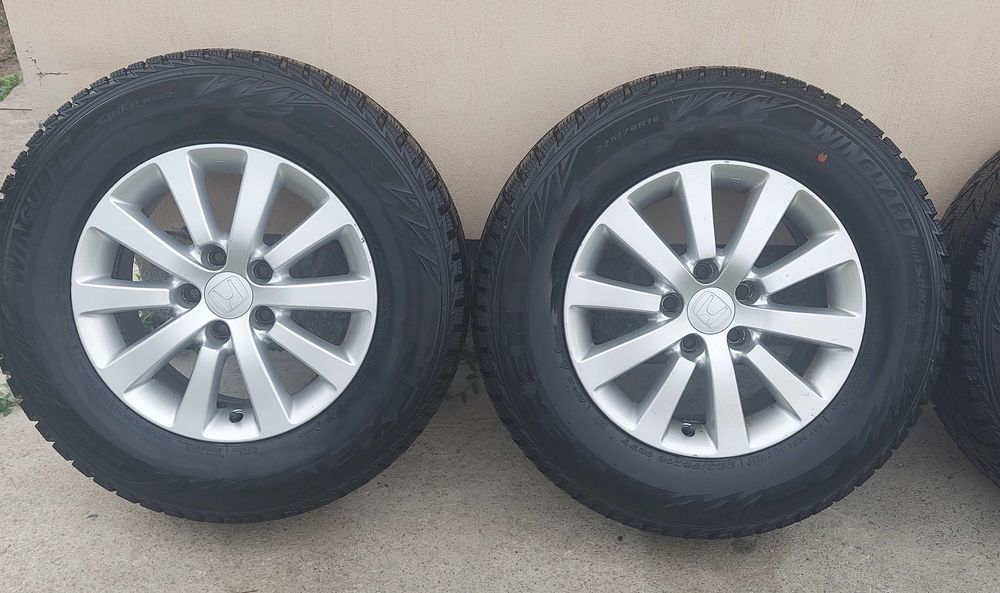 Диски з зимовою резиною Nexen