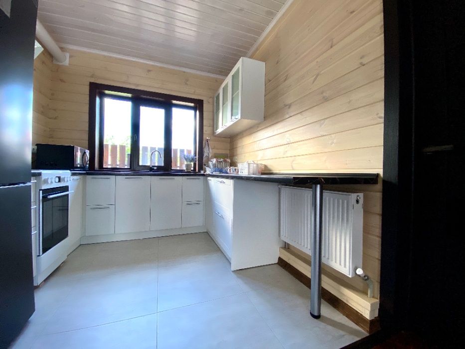 Посуточная аренда дома с сауной на Осокорках. Подобова оренда будинку.