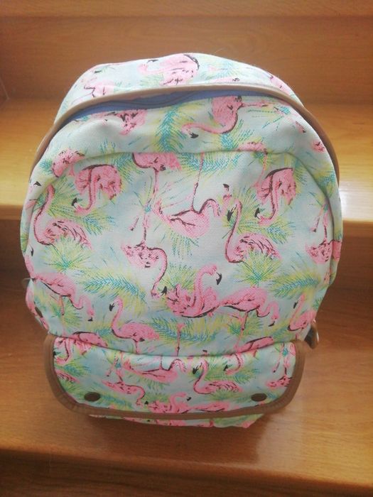 Mochila em tecido. Lavável.