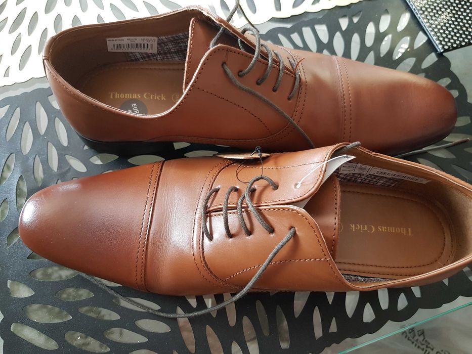 Eleganckie skórzane buty THOMAS CRICK rozmiar 43 NOWE z metką
