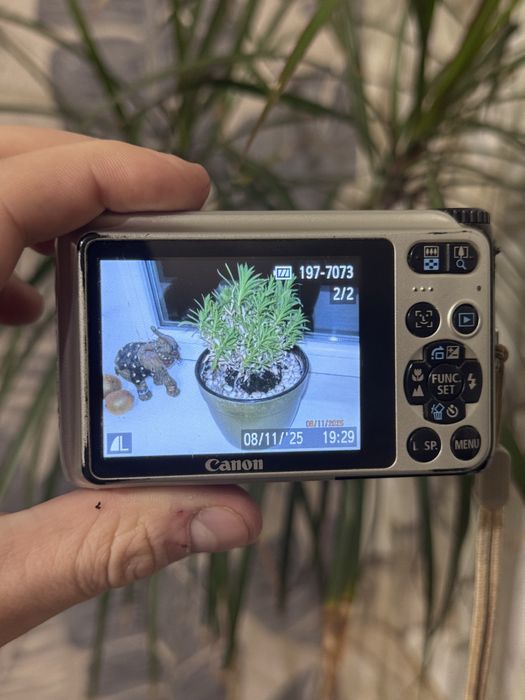 Цифровой фотоаппарат Canon Power Shot A3000 is