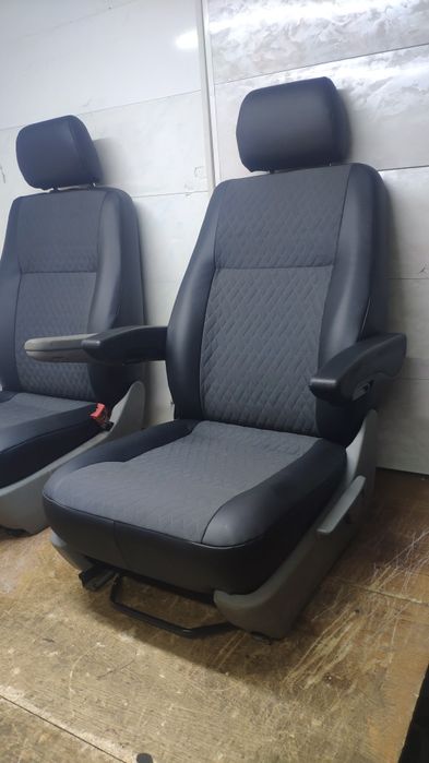 Перетяжка салона ремонт сидений