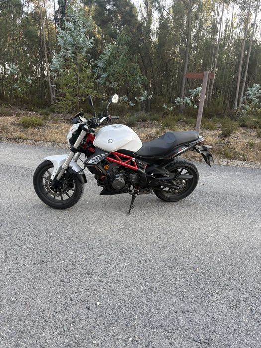 Mota Benelli 302s