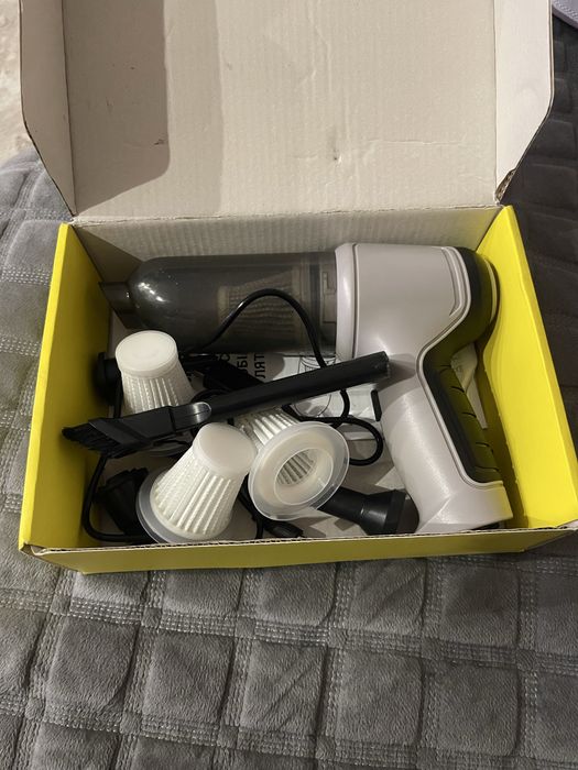 Пилосос автомобільний акумуляторний