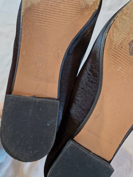 Sapatos pretos com brilhantes Sfera 37