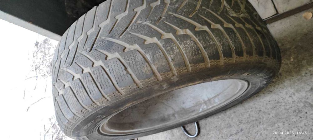 Диски BMW Х5   c зимней резиной DUNLOP  255/55 R18